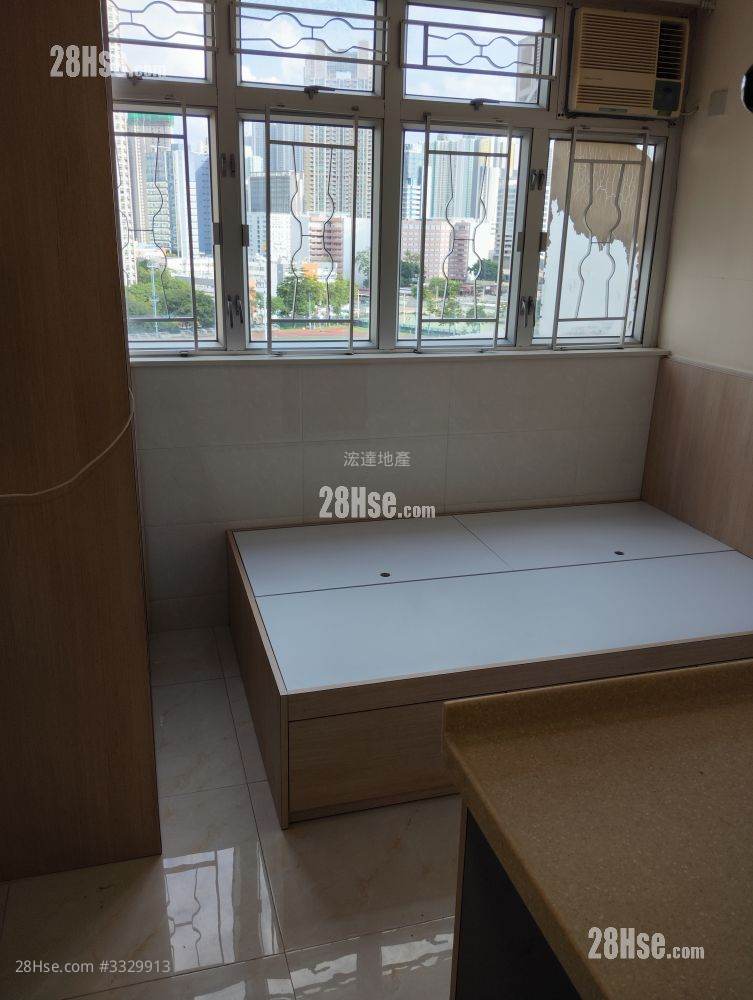 Hung Cheong Factory Building Rental 1 Bedroom , 1 Bathroom 100 ft²