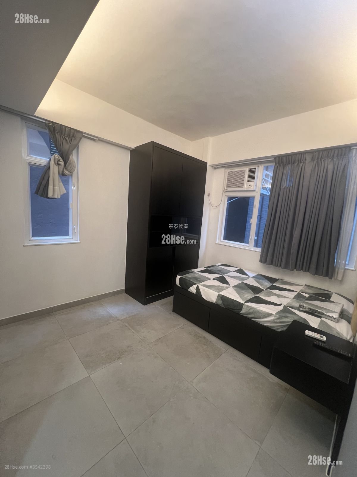 Ying Lee Mansion Rental 180 ft²