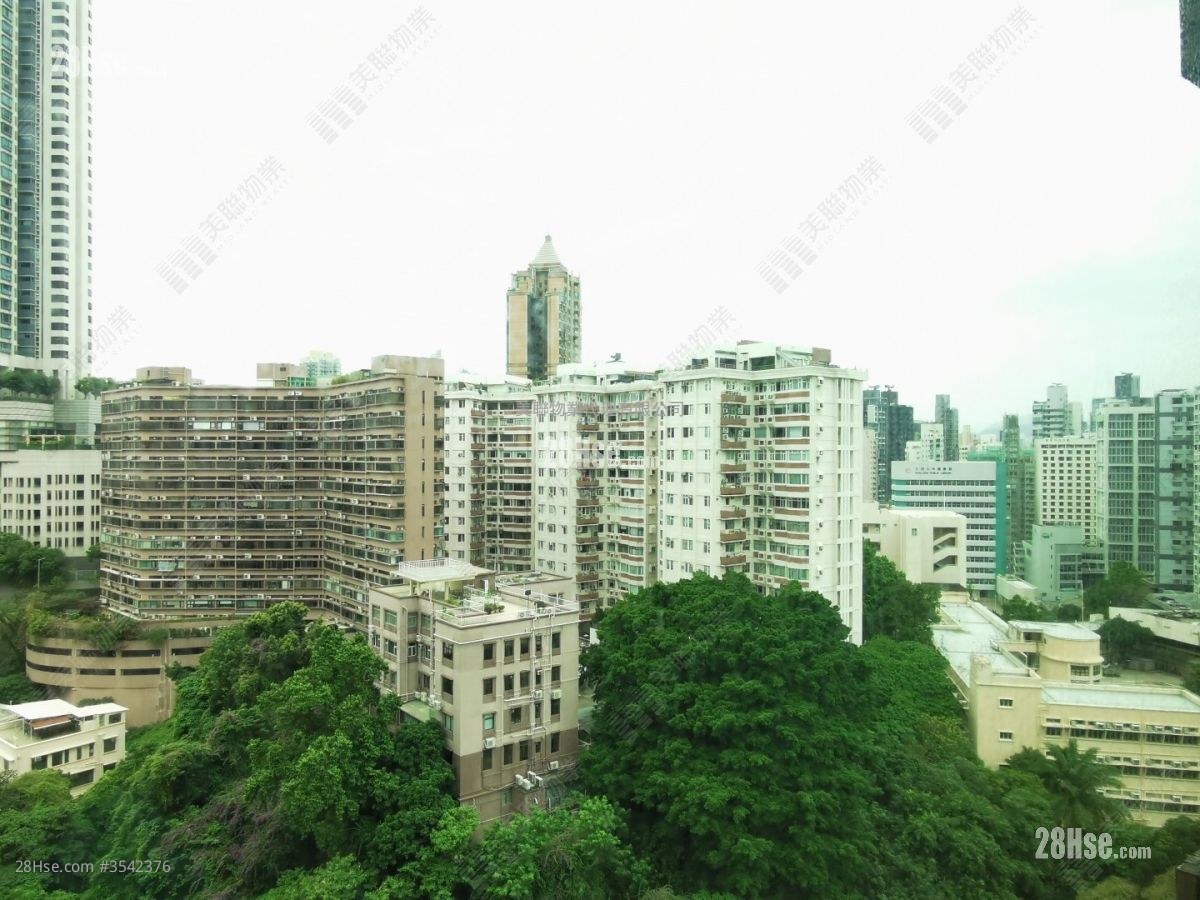 雅利德樺臺 售盤 3 房 , 2 浴室 906 平方呎