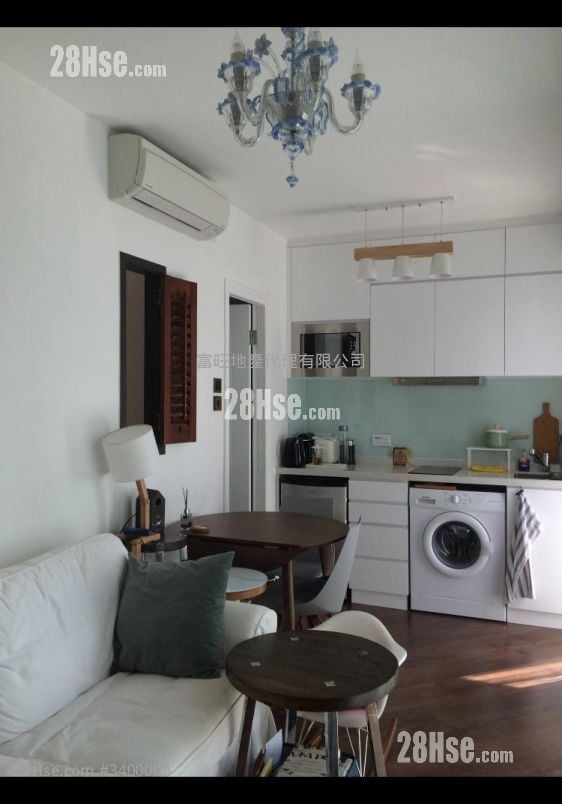 The Platinum Rental 1 Bedroom , 1 Bathroom 246 ft²