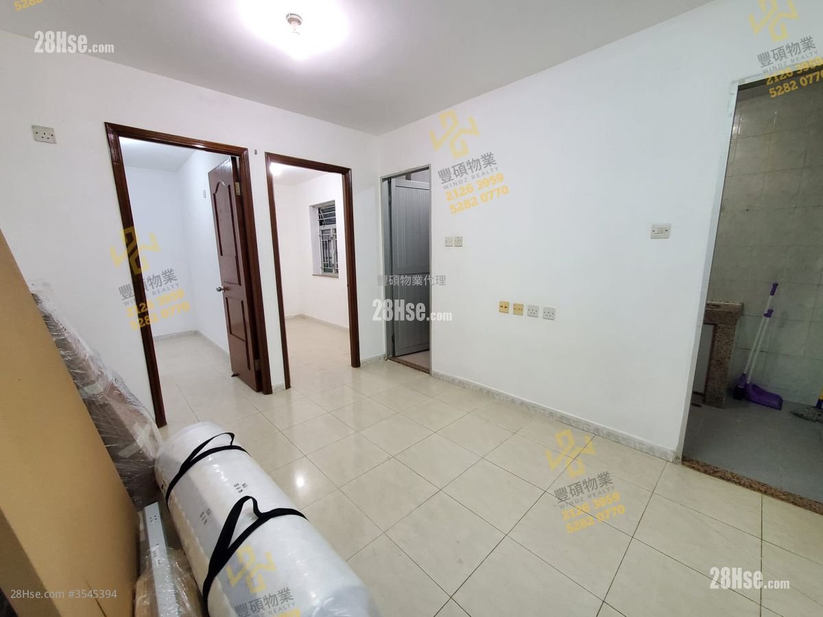 Village Rental 2 Bedrooms , 1 Bathroom 350 ft²