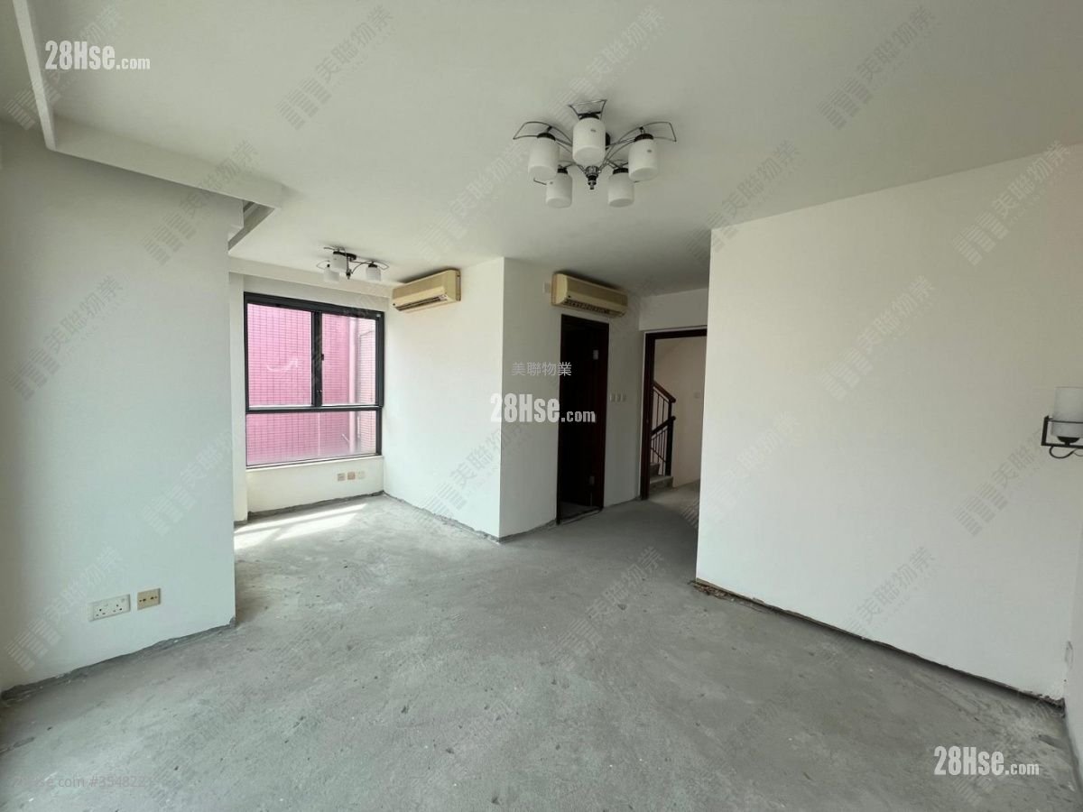Rolling Hills Sell 3 Bedrooms , 3 Bathrooms 1,548 ft²