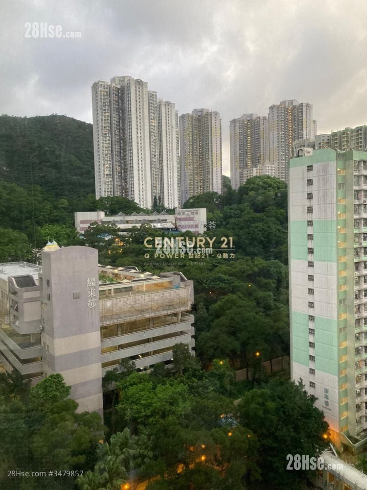 筲箕湾广场 租盘 3 房 , 1 浴室 445 平方尺