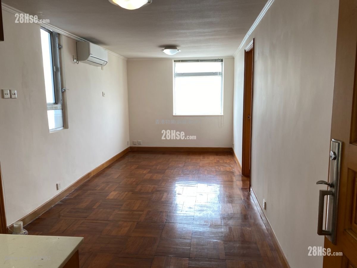 Pearl City Mansion Rental 1 Bedroom , 1 Bathroom 346 ft²