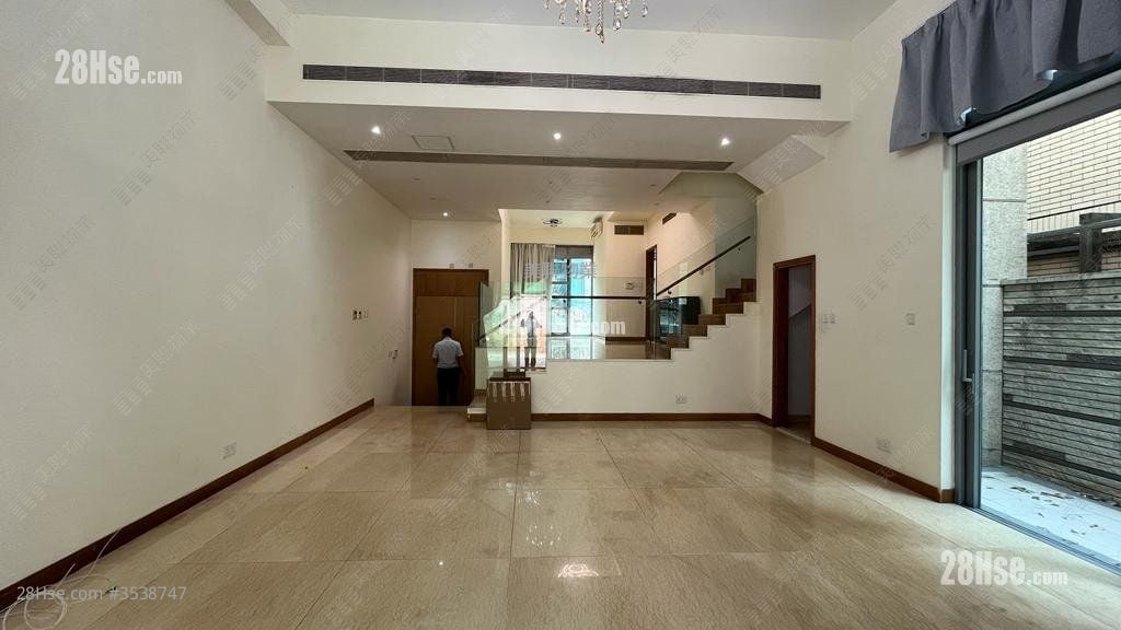 The Vineyard Rental 3 Bedrooms , 2 Bathrooms 2,004 ft²