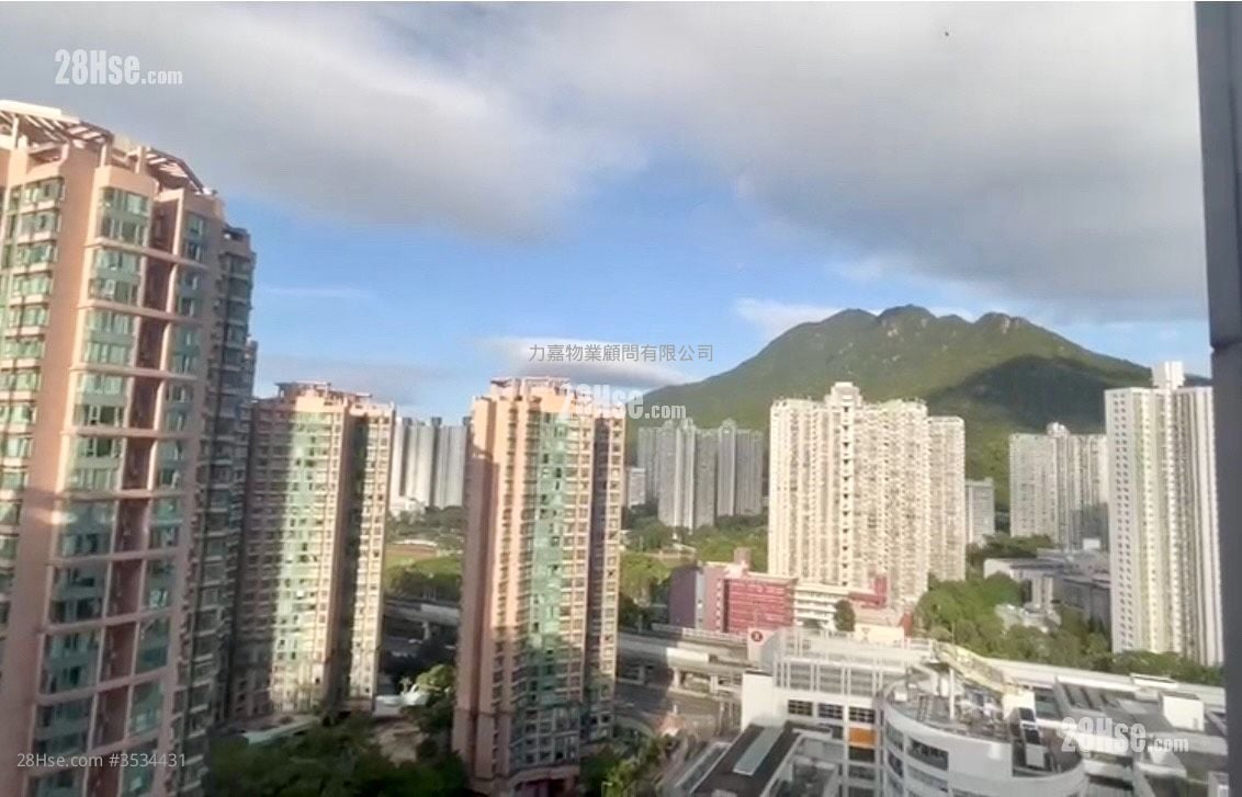 Baycrest Rental 2 Bedrooms , 1 Bathroom 601 ft²
