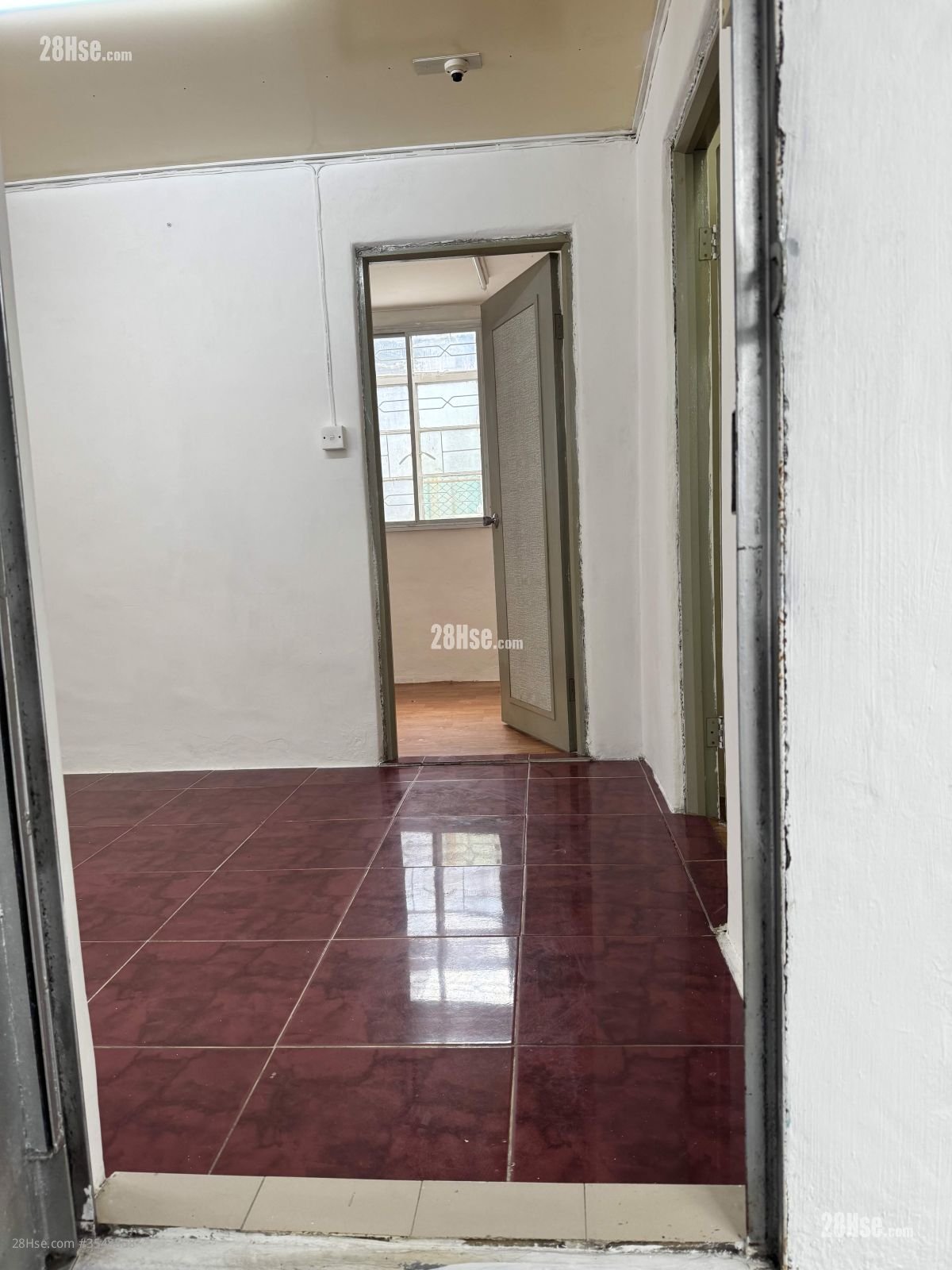 Village Rental 2 Bedrooms , 1 Bathroom 420 ft²