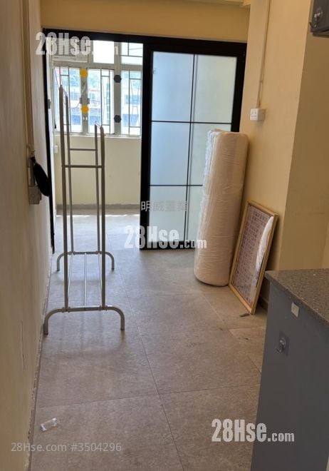 Kin Wong Mansion Rental 1 Bedroom 180 ft²