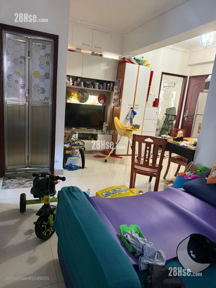 葵华大厦 售盘 2 房 , 1 浴室 411 平方尺