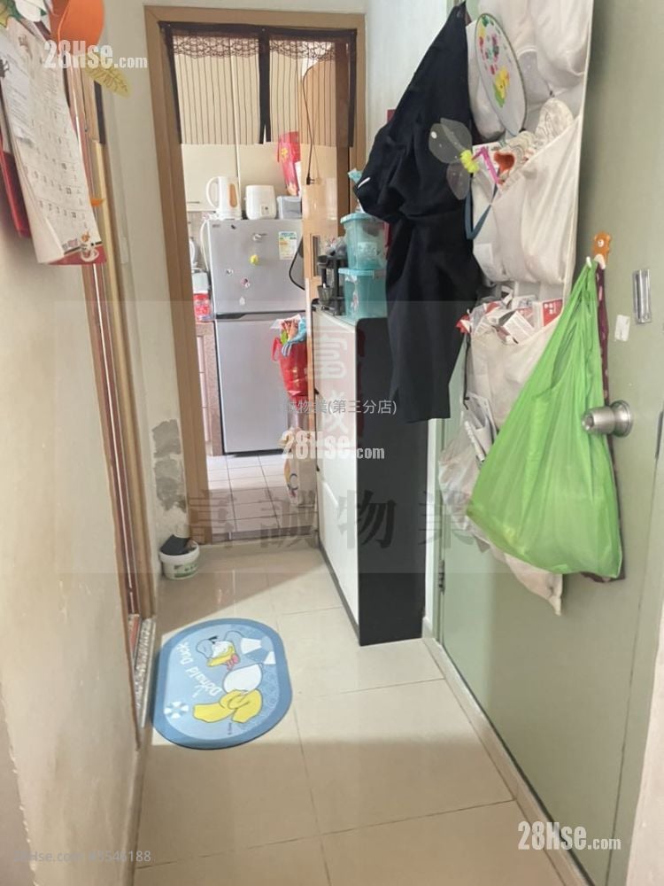 油翠苑 售盤 401 平方呎
