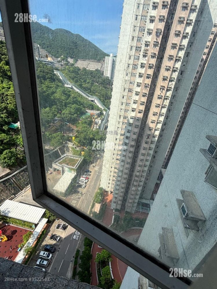 Lok Hin Terrace Sell 2 Bedrooms , 1 Bathroom 481 ft²