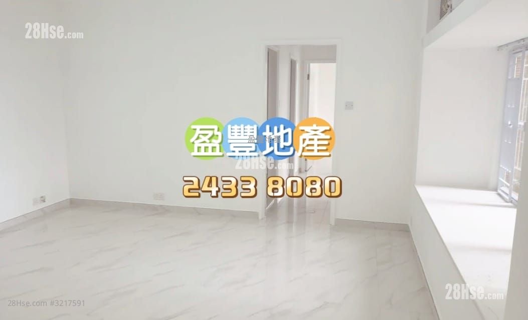 Pierhead Garden Rental 3 Bedrooms , 2 Bathrooms 609 ft²