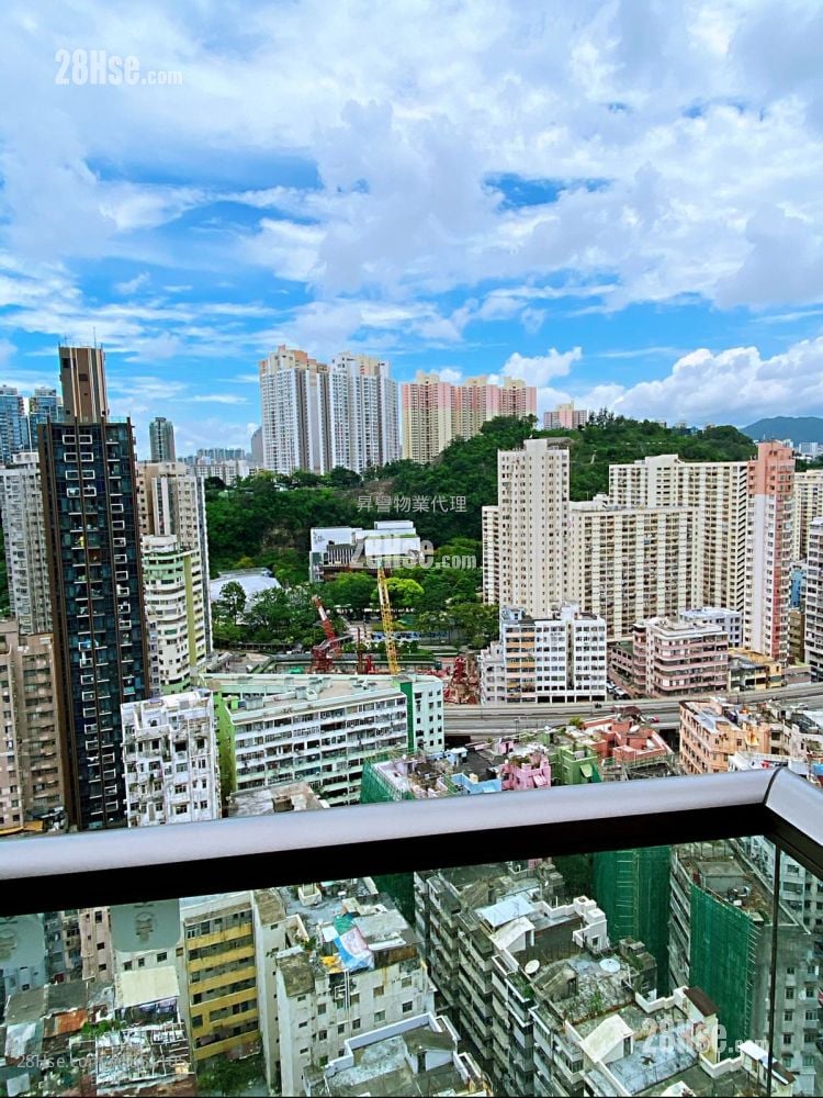 Upper East Rental Studio , 1 Bathroom 228 ft²