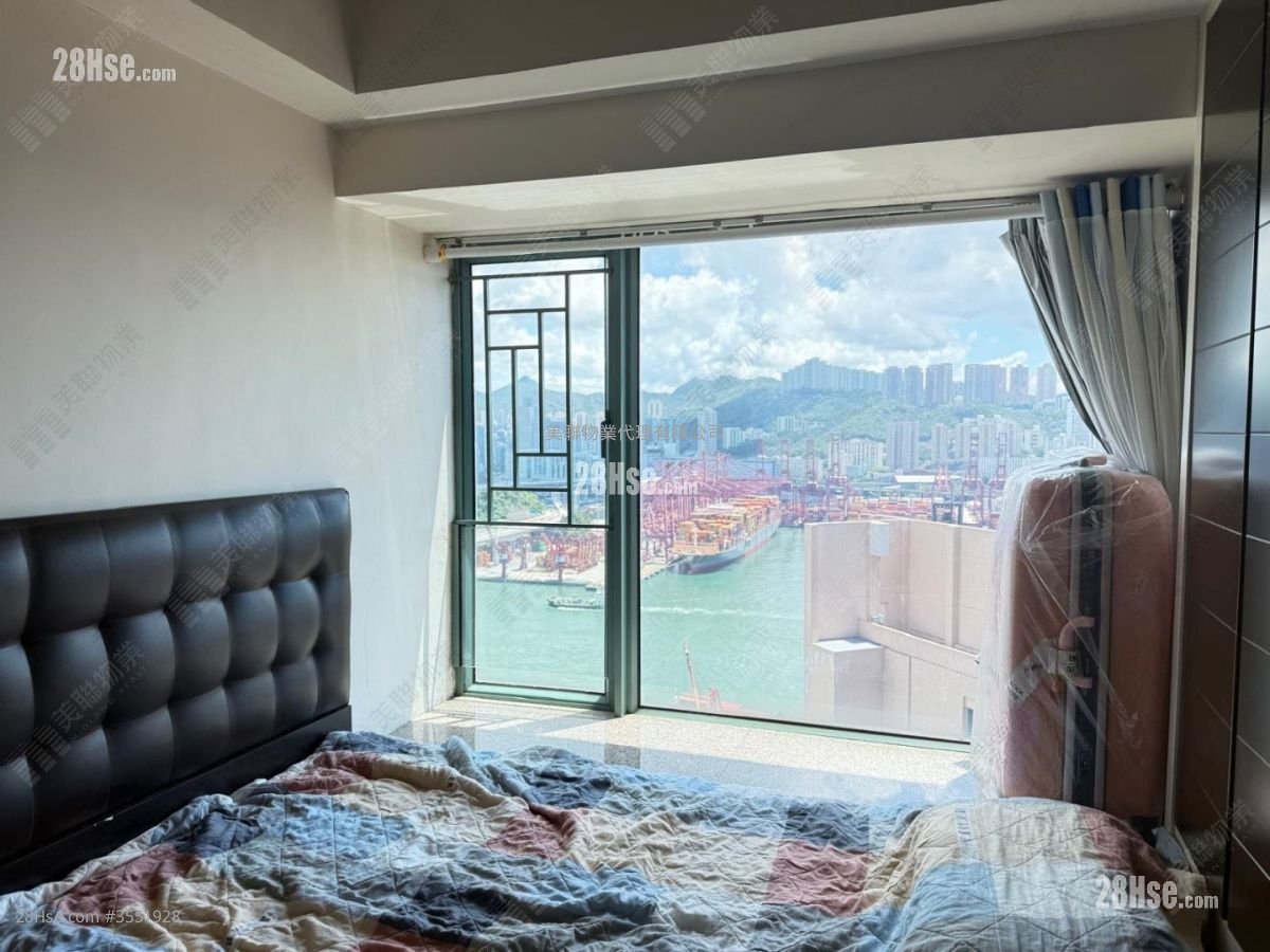 Rambler Crest Sell 2 Bedrooms , 1 Bathroom 451 ft²
