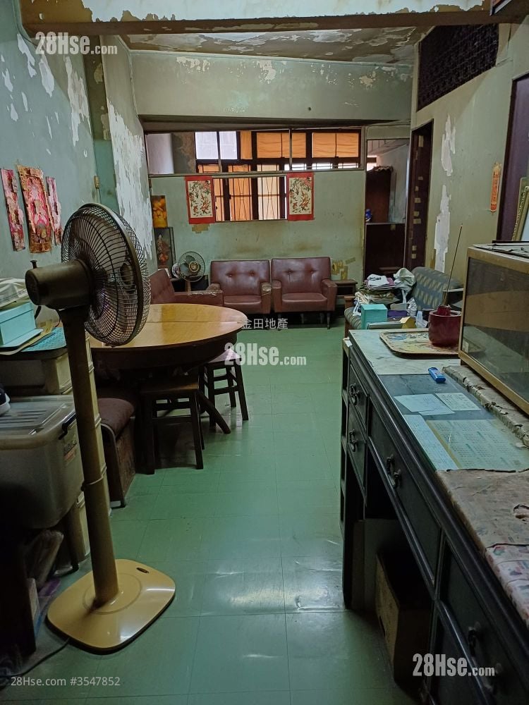 友光大廈 售盤 2 房 , 1 浴室 699 平方呎
