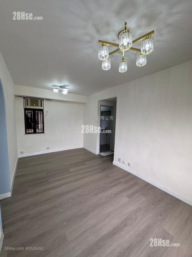 Belair Gardens Rental 3 Bedrooms , 1 Bathroom 560 ft²