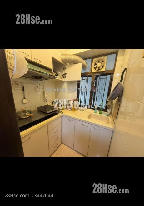 Tin Hing Mansion Rental 2 Bedrooms , 1 Bathroom 333 ft²