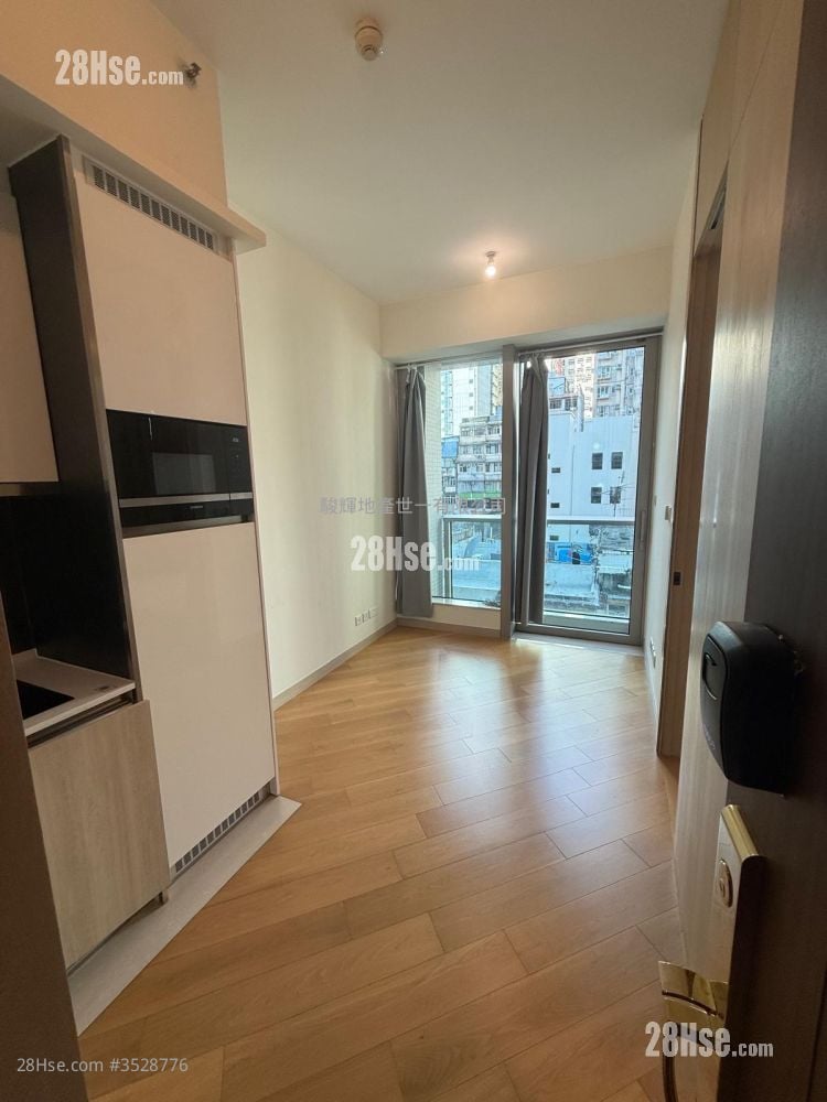 One Soho 租盤 開放式間隔 , 1 浴室 307 平方呎 One Soho 租盤 開放式間隔 , 1 浴室 307 平方呎