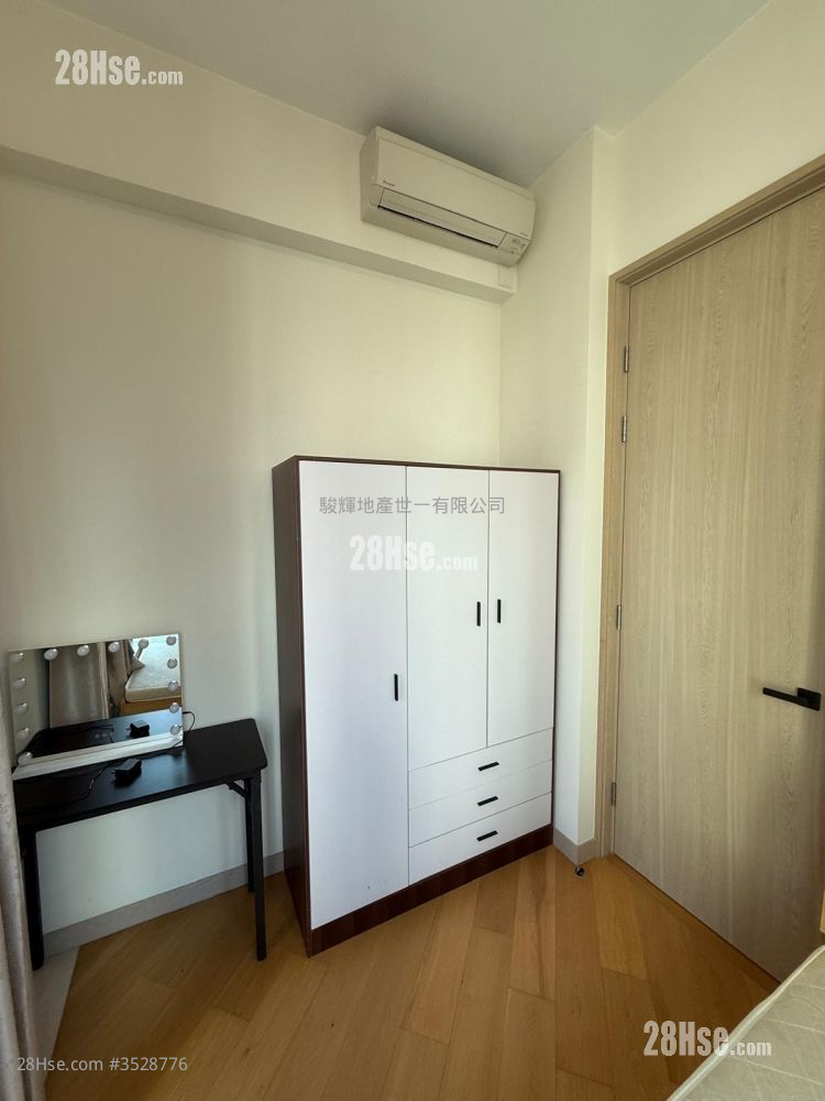 One Soho 租盤 開放式間隔 , 1 浴室 307 平方呎 One Soho 租盤 開放式間隔 , 1 浴室 307 平方呎