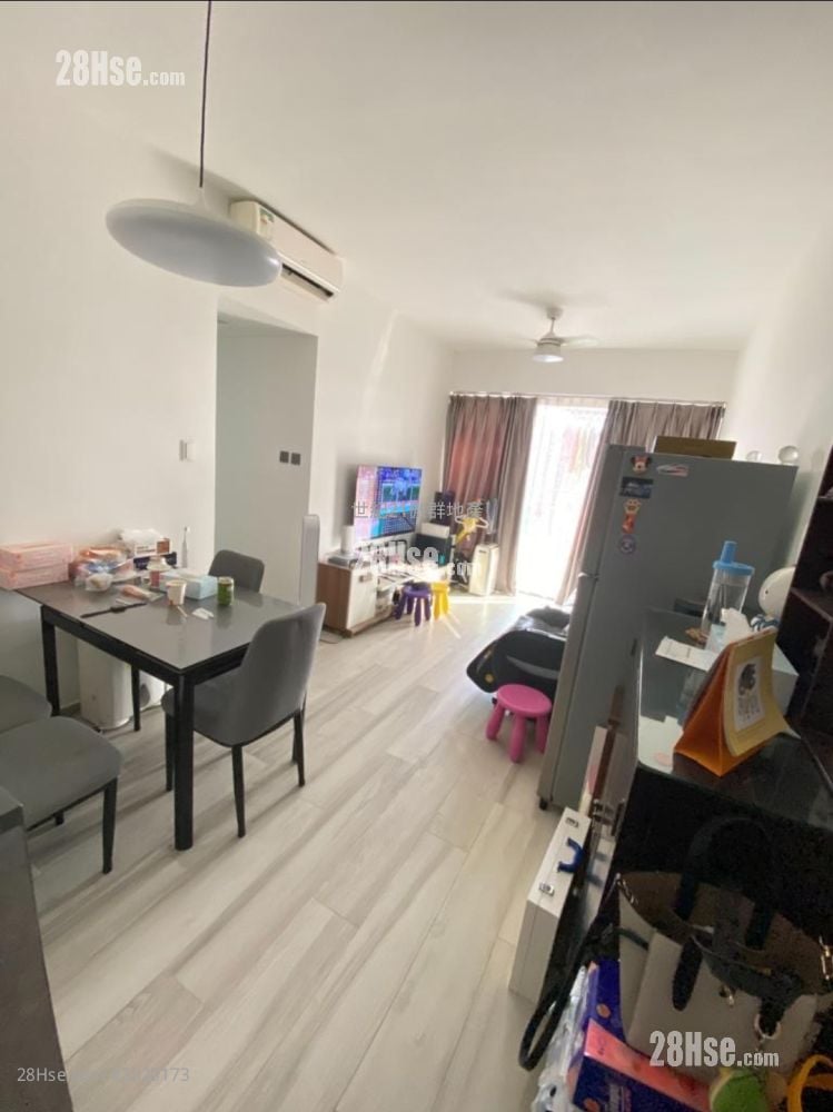 Billionnaire Avant Sell 3 Bedrooms , 1 Bathroom 628 ft²