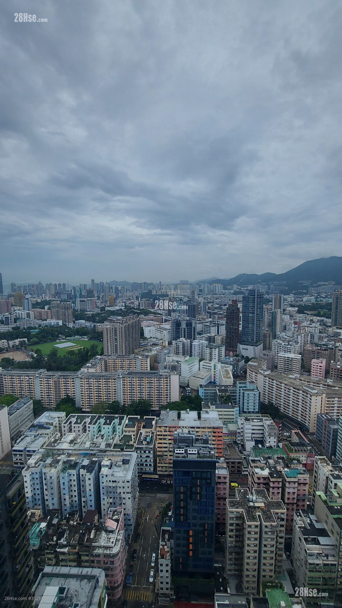Sky Tower Rental 2 Bedrooms , 1 Bathroom 479 ft²