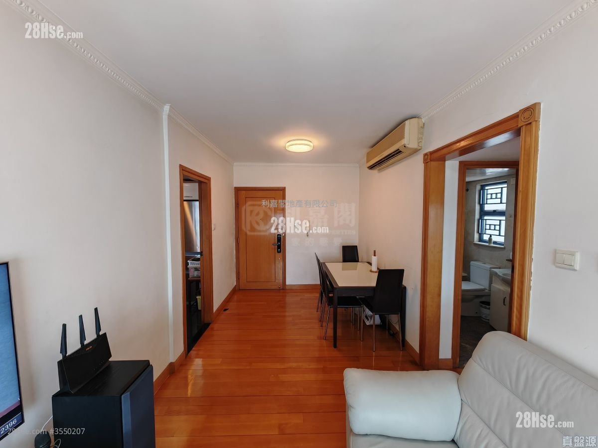 Greenfields Sell 2 Bedrooms 446 ft²