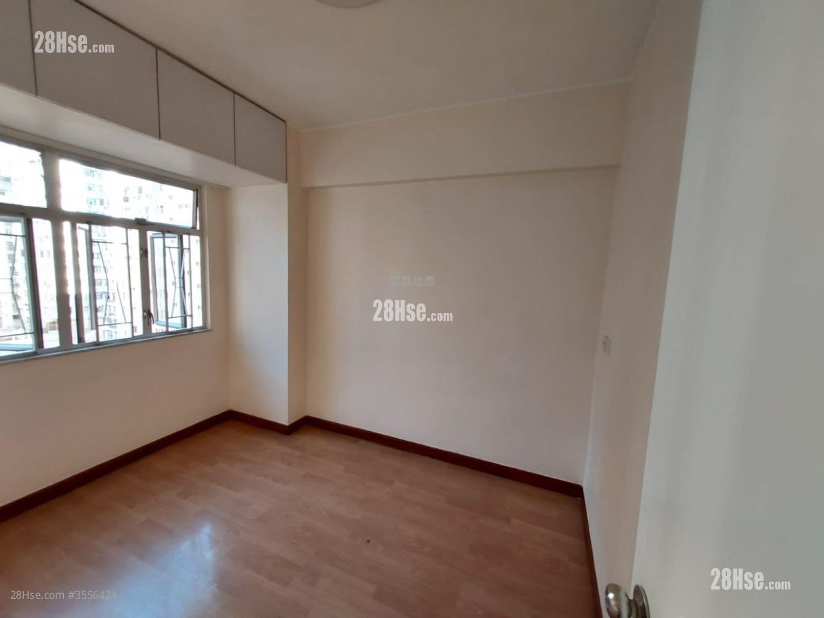 Kiu Kwan Mansion Rental 3 Bedrooms , 1 Bathroom 574 ft²