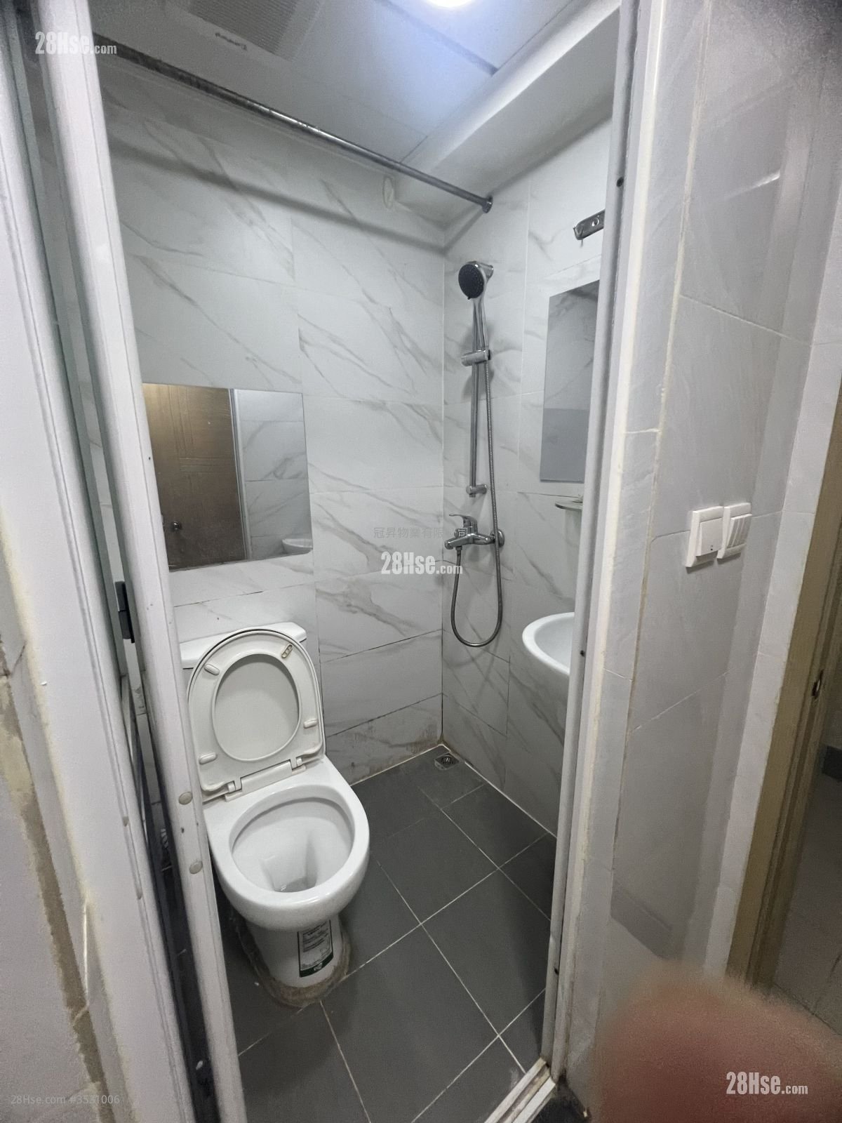 Ming Yin Building Rental 1 Bedroom , 1 Bathroom 180 ft² Ming Yin Building Rental 1 Bedroom , 1 Bathroom 180 ft²