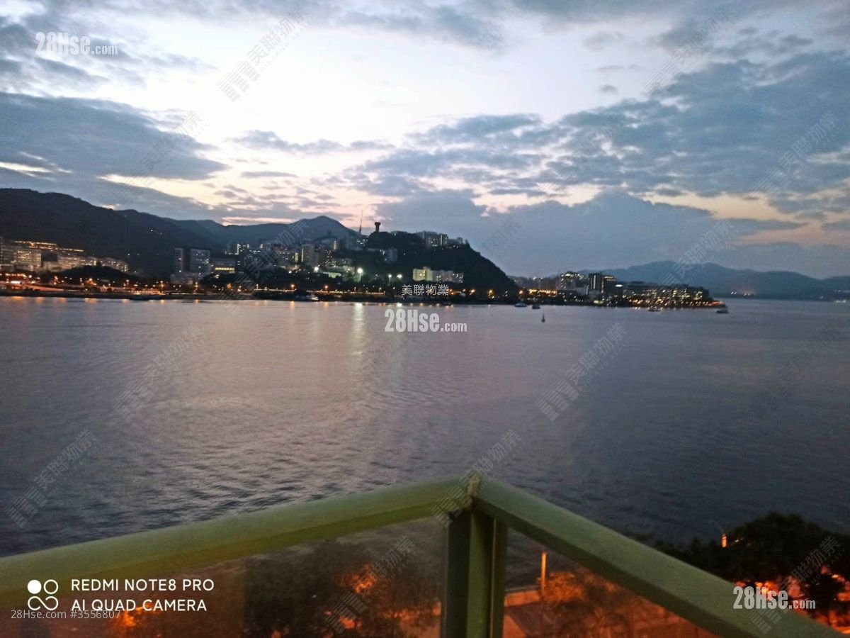 Ocean View Sell 3 Bedrooms , 2 Bathrooms 783 ft²