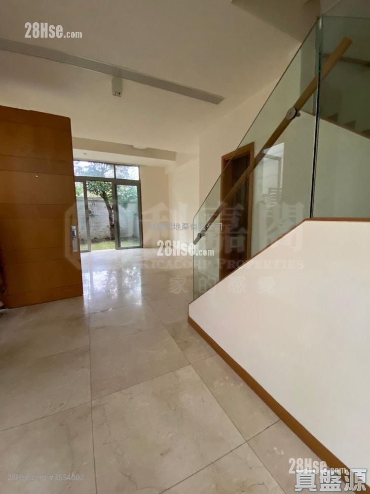 The Green Sell 3 Bedrooms 1,315 ft²