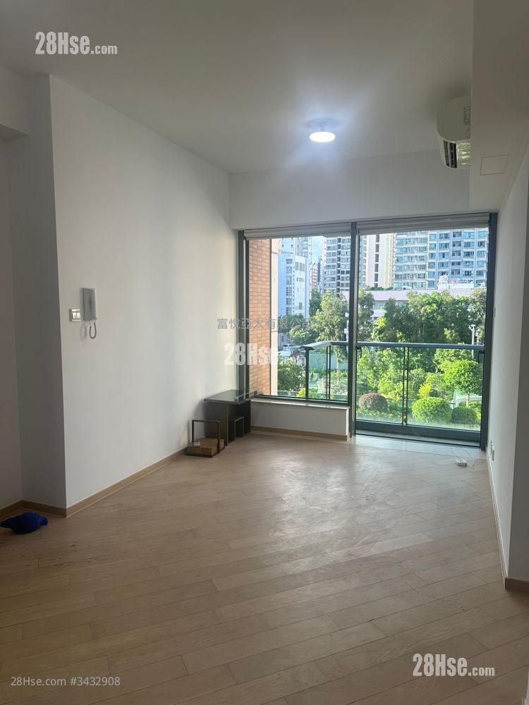 Residence 88 Rental 3 Bedrooms , 1 Bathroom 621 ft²