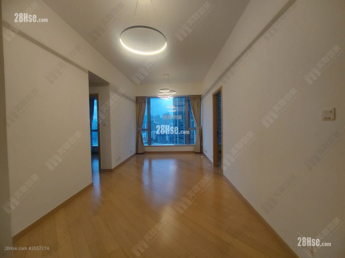 The Cullinan Sell 3 Bedrooms 872 ft²