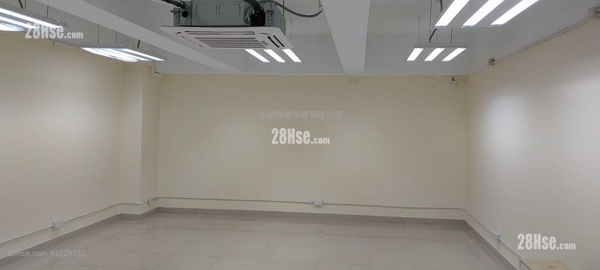 茂興工業大廈 租盤 530 平方呎