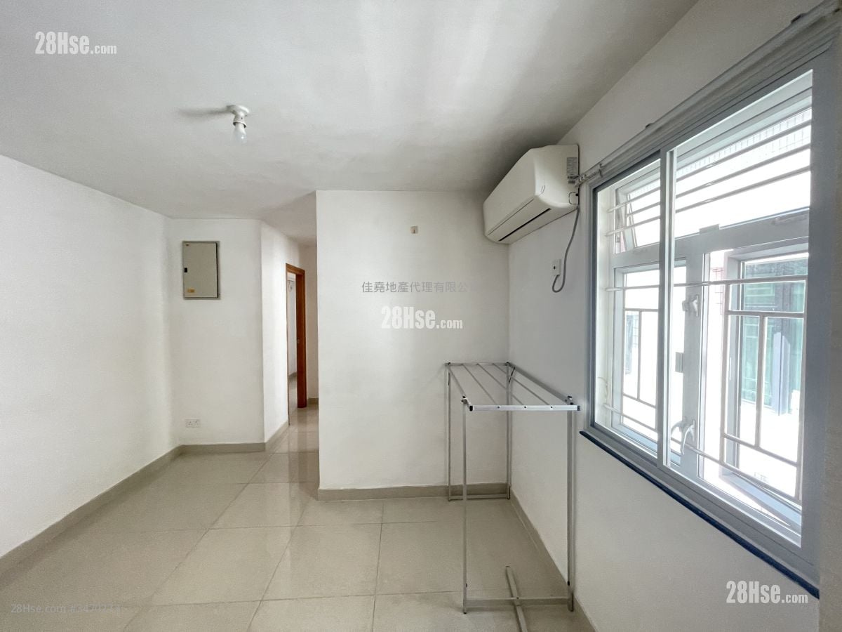 Sheungshui Rental 2 Bedrooms , 1 Bathroom 430 ft²