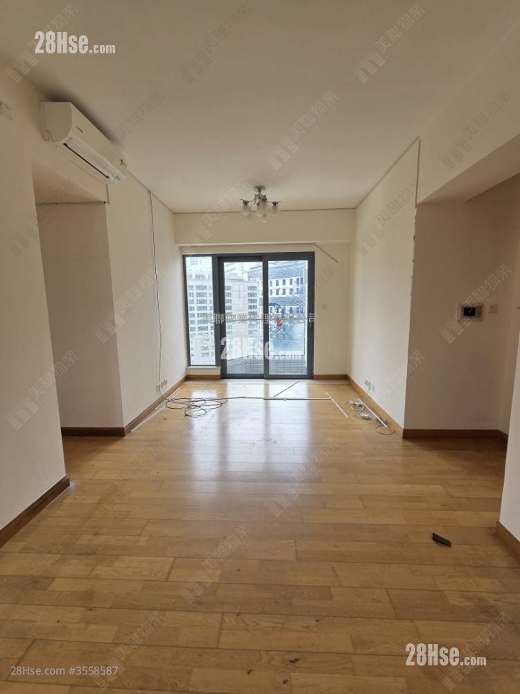 Primrose Hill Sell 3 Bedrooms , 2 Bathrooms 704 ft²