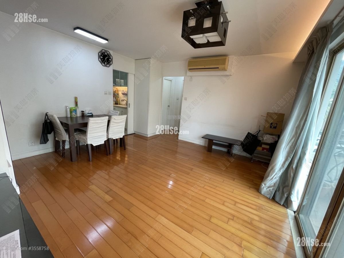 Merry Garden Sell 3 Bedrooms 844 ft²