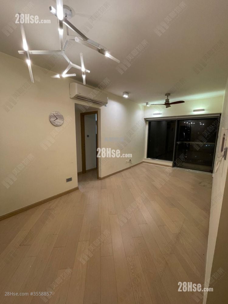 Park Signature Sell 2 Bedrooms , 1 Bathroom 559 ft²