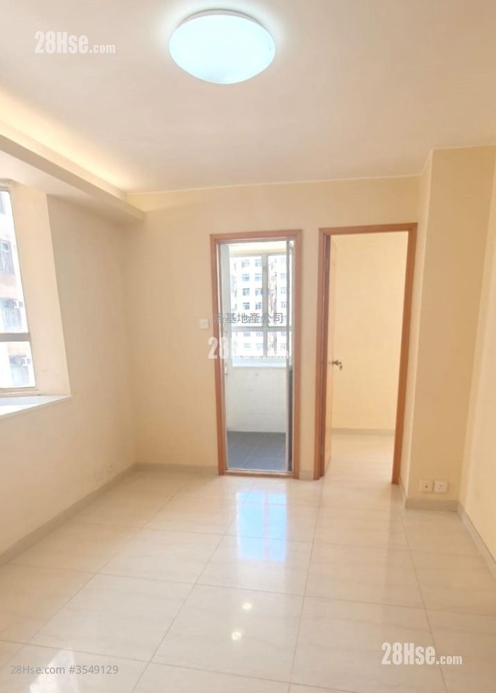 Amoy Gardens Rental 2 Bedrooms , 1 Bathroom 322 ft²