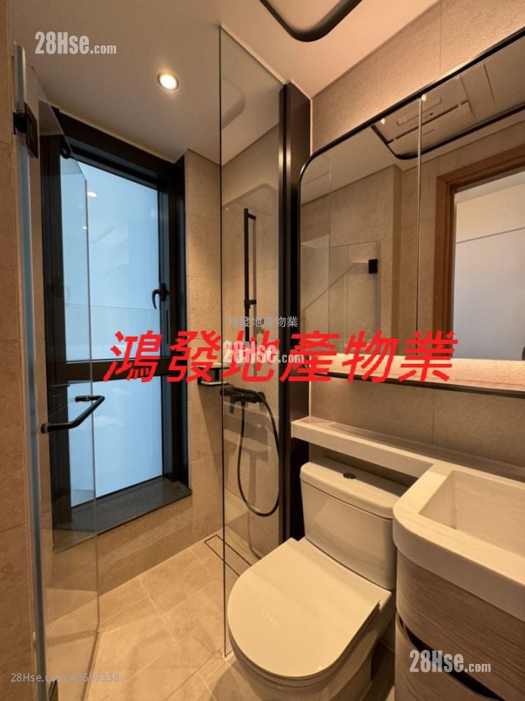 Soyo Sell Studio , 1 Bathroom 152 ft²