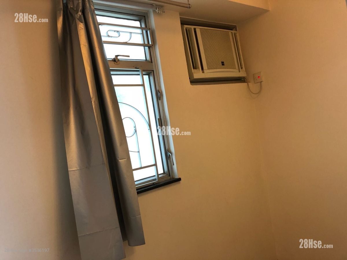 Fanling Centre Rental 4 Bedrooms , 2 Bathrooms 544 ft²