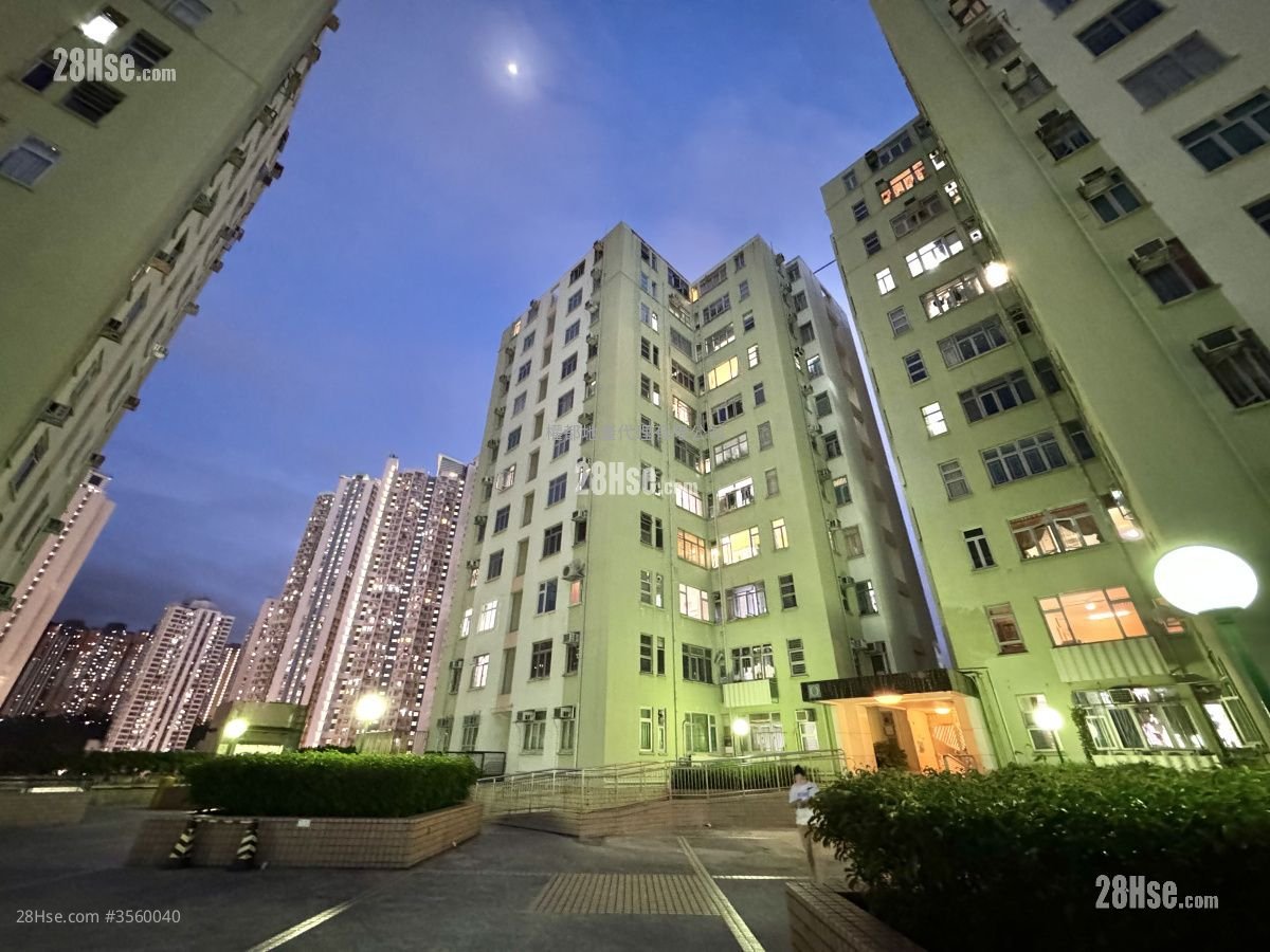 Telford Gardens Rental 2 Bedrooms , 1 Bathroom 494 ft²