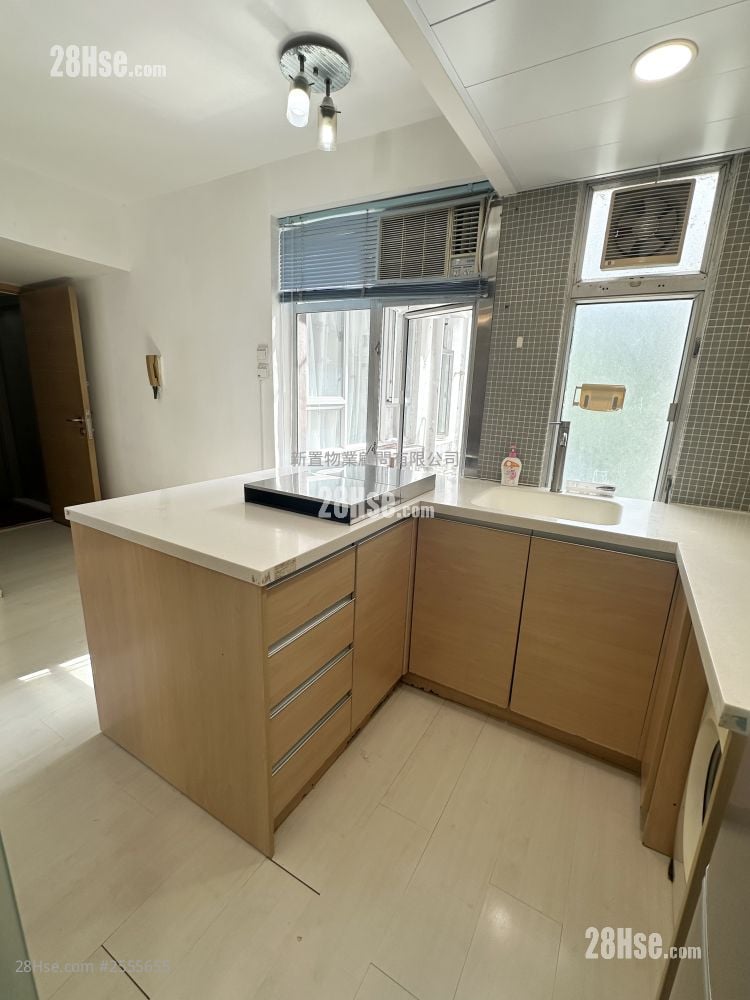 Sun Sing Centre Sell Studio , 1 Bathroom 367 ft²