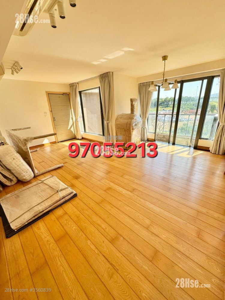 Green Lodge Sell 3 Bedrooms , 2 Bathrooms 1,047 ft²