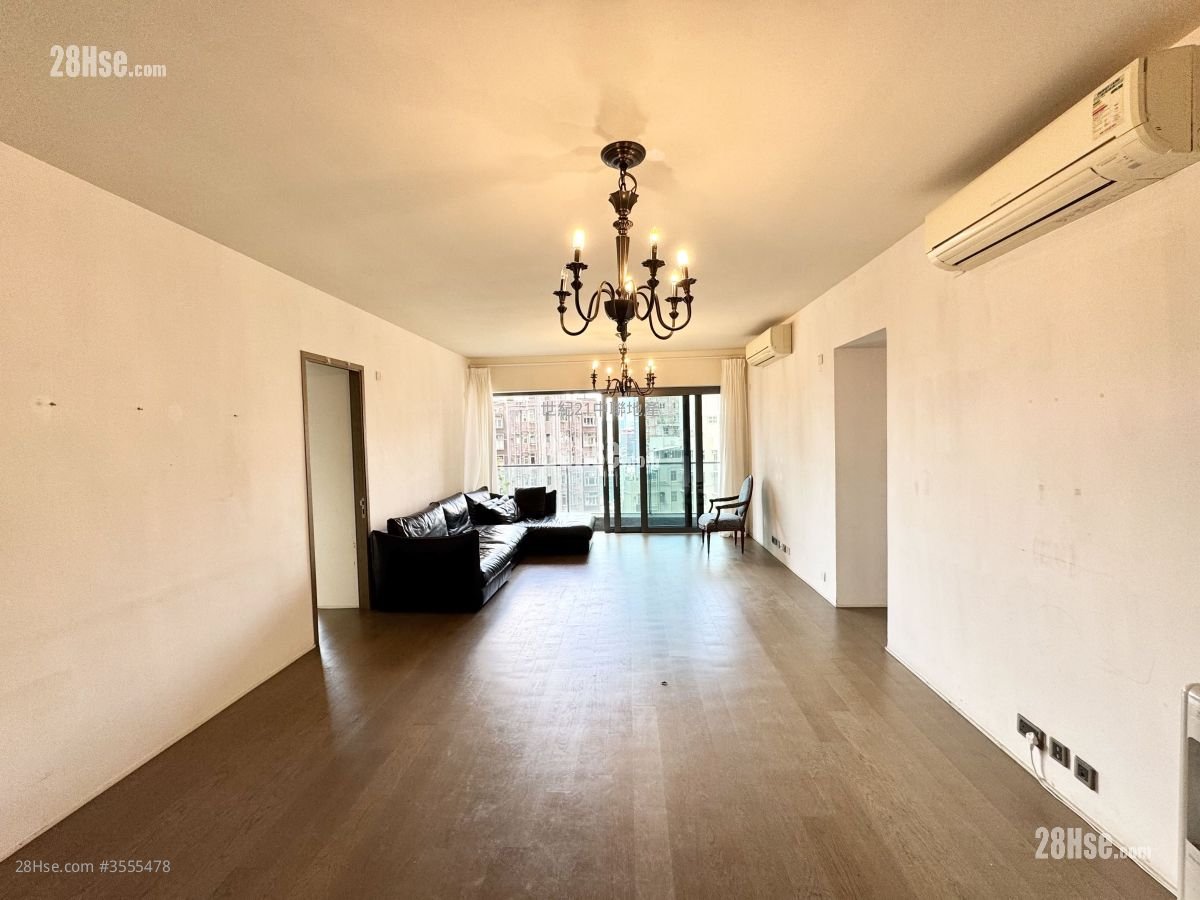 Azura Rental 4 Bedrooms , 3 Bathrooms 1,598 ft²