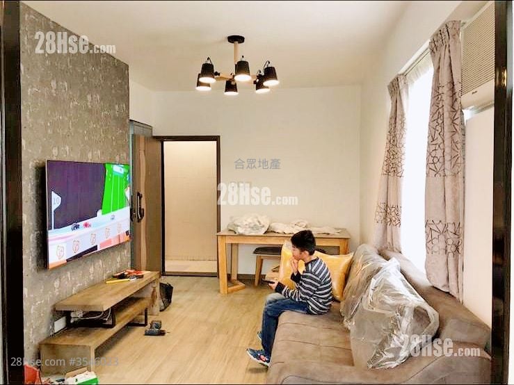 Fortune Plaza Rental 339 ft²