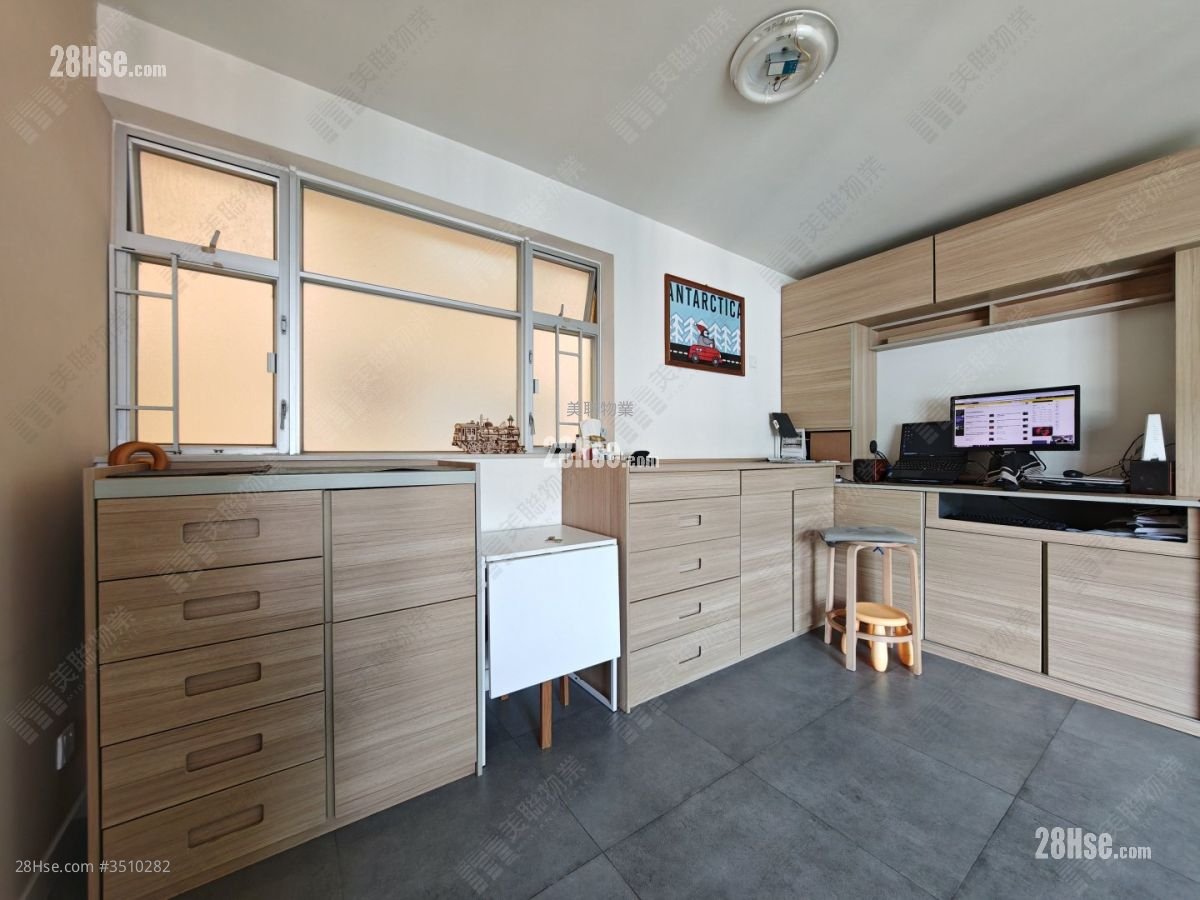 Bel Air Heights Sell 3 Bedrooms 657 ft²