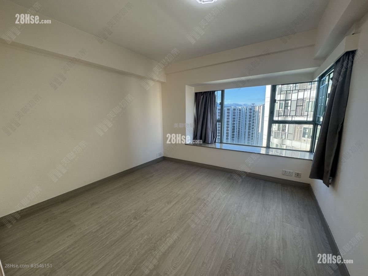 The Floridian Sell 3 Bedrooms , 2 Bathrooms 837 ft²