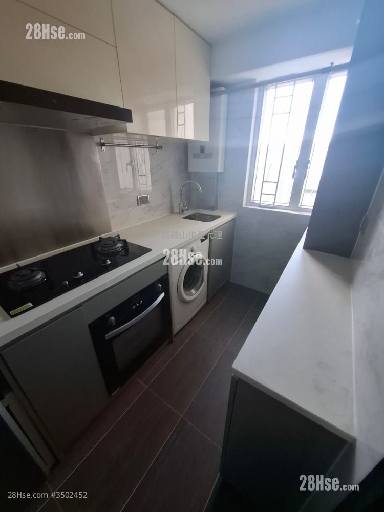 Kam Ying Court Rental 2 Bedrooms , 1 Bathroom 401 ft²