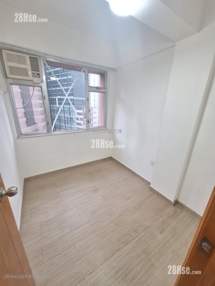 Wing Tak Mansion Sell 2 Bedrooms , 1 Bathroom 357 ft²
