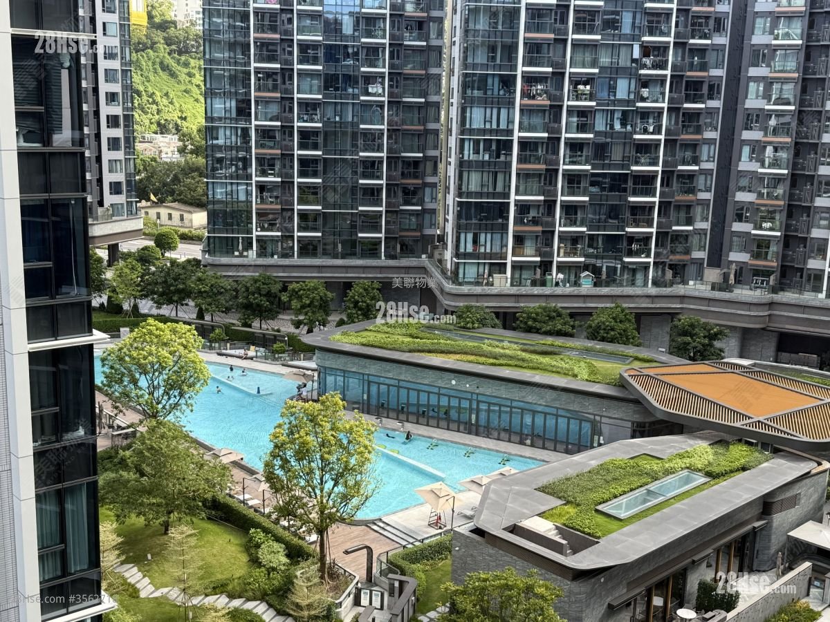 Silicon Hill Rental 2 Bedrooms , 1 Bathroom 401 ft²